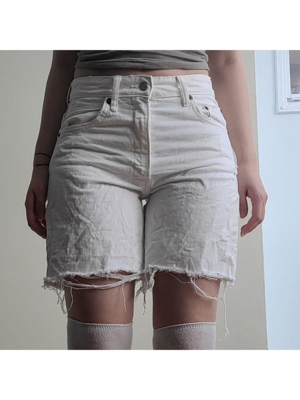Zara Cream White Heavy Drill Cotton Casual Mini Shorts (Sz 2)